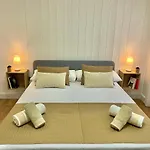 Brisas 1 By Sunhousescanarias *